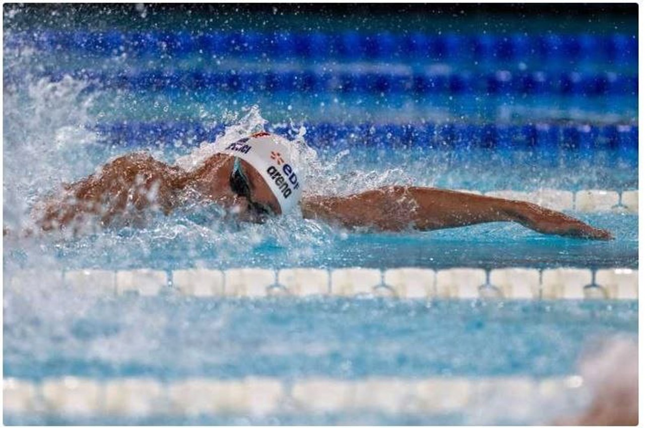 David Popovici, MEDALIE DE AUR la Europenele de la Paris, după o cursă spectaculoasă