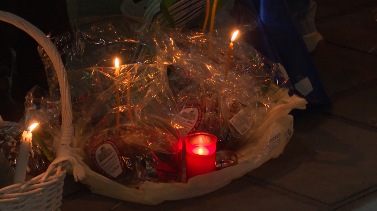 Slujbe de Înviere cu participare numeroasă: Coșurile pascale, binecuvântate în toată țara