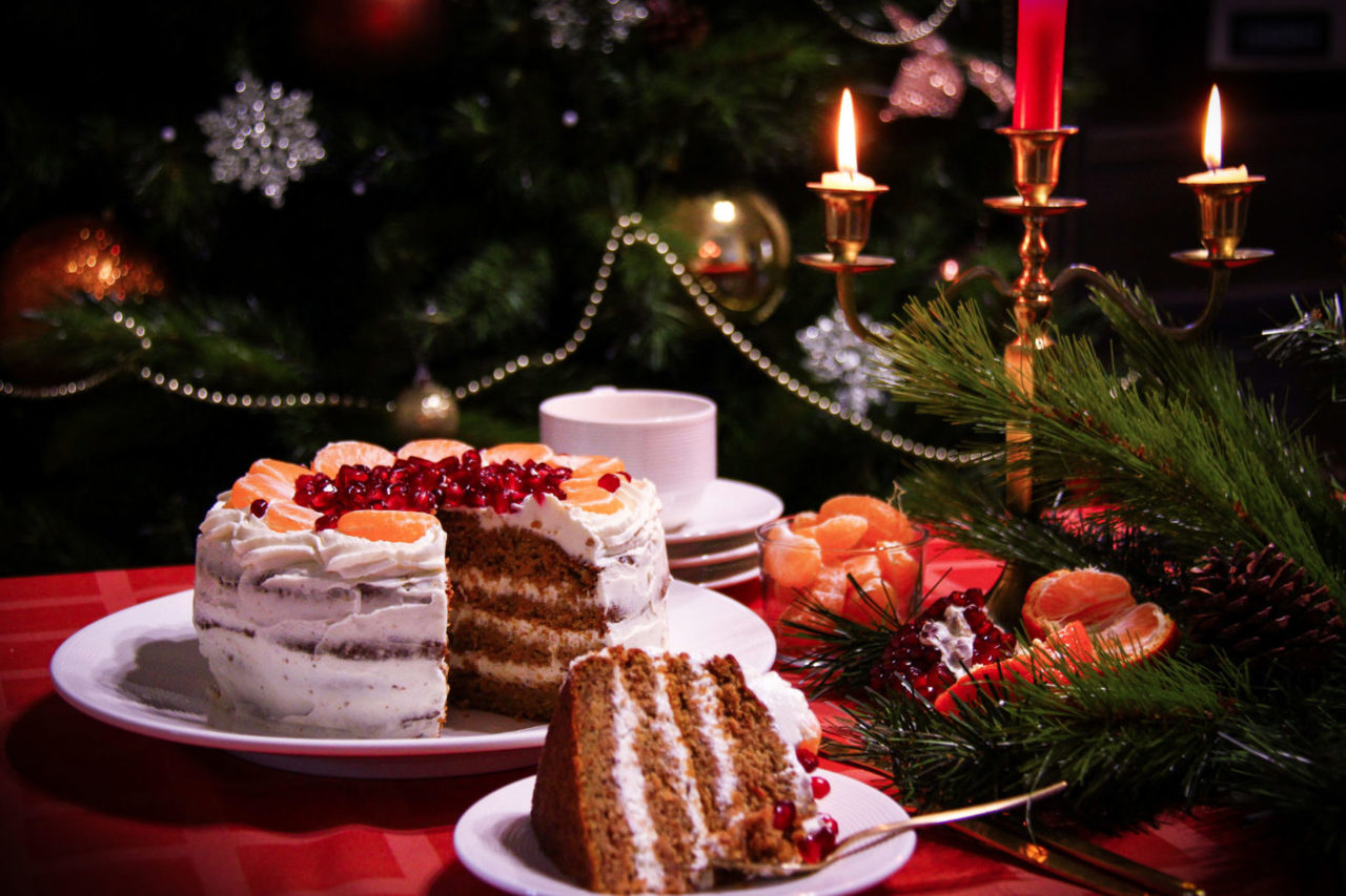 Праздничные ароматы в пекарнях. Кондитеры говорят, что за этот период цены выросли на 10%