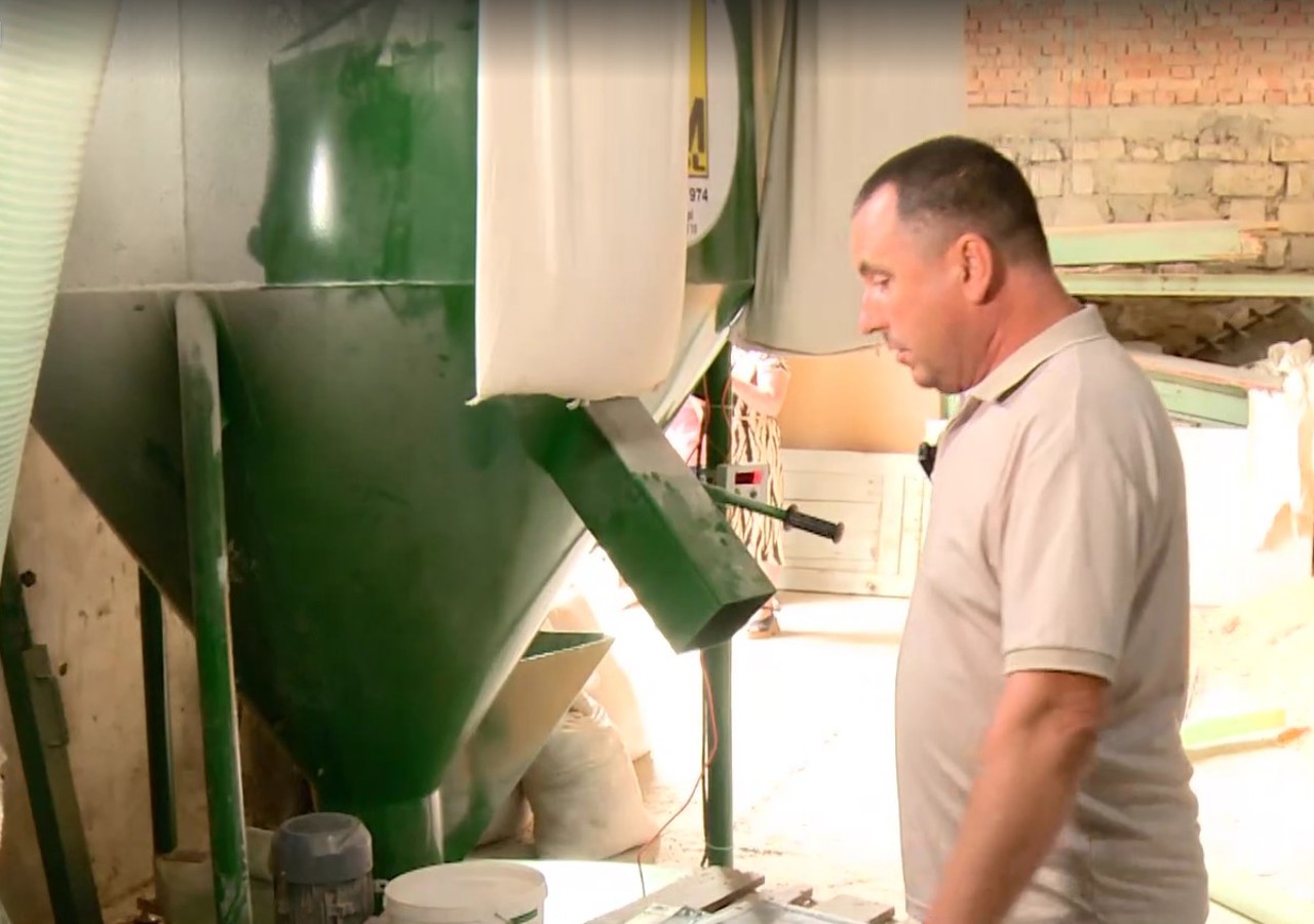 Reviving the village mill and creating jobs: Chistol family’s story from Cărpineni