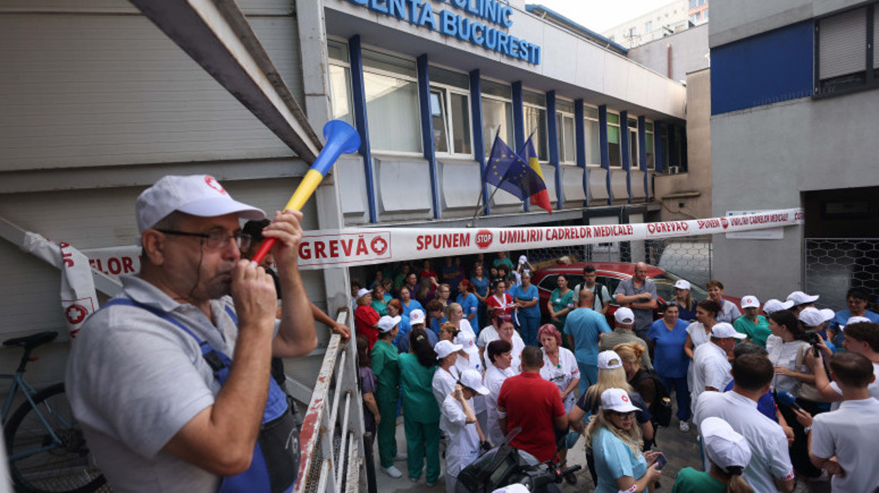 Grevă generală în aproximativ 400 de spitale din România. Sindicatele contestă noua lege a salarizării 