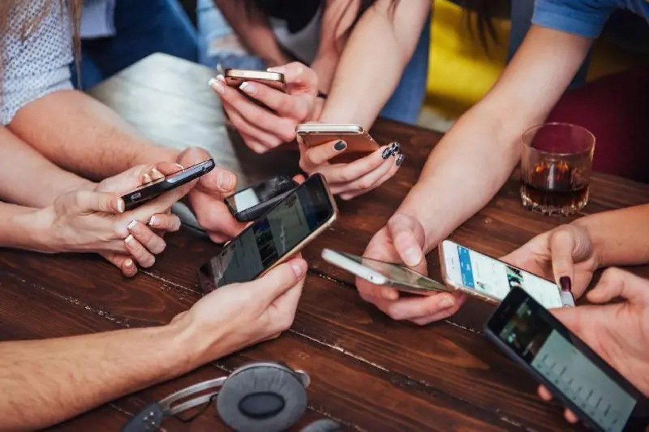 Psihoterapeut din R. Moldova, după anunțul Danemarcei privind interzicerea accesului la rețelele de socializare pentru copii: „Impact negativ major”