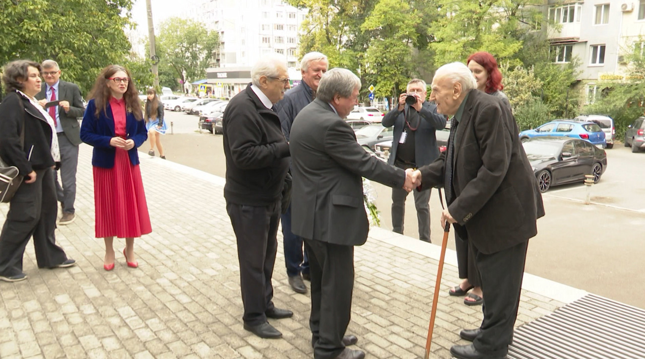 Academicianul Demir Dragnev, la 90 de ani: O viață dedicată istoriei și formării noilor generații