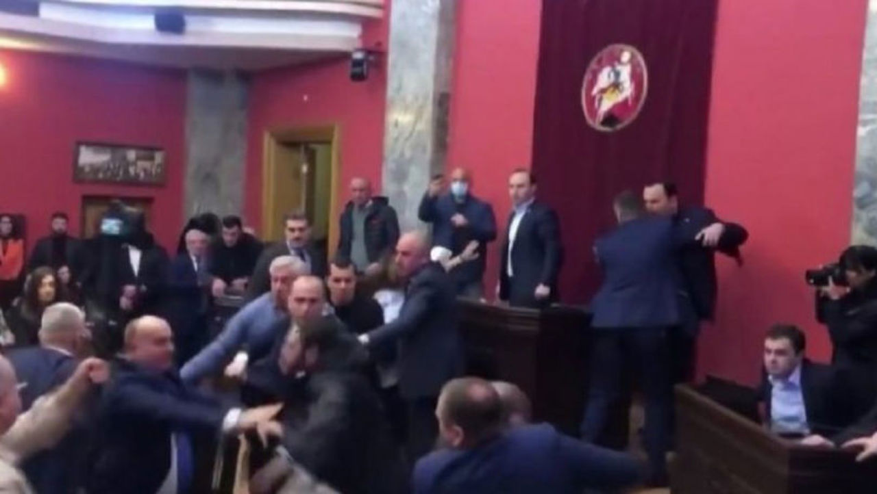  Lawmakers brawl as Georgian parliament considers 'foreign agent' bill