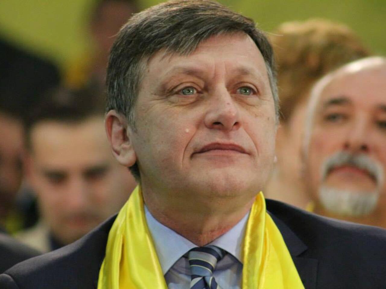 Consiliul Național al PNL l-a desemnat în unanimitate pe Crin Antonescu drept candidat la Președinția României