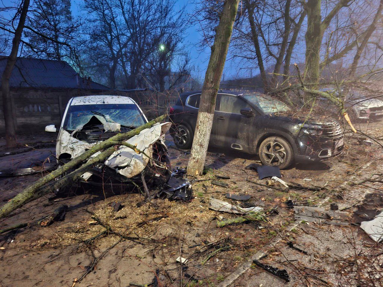 Violent crash in Chisinau: Six cars heavily damaged on Vasile Lupu Str.