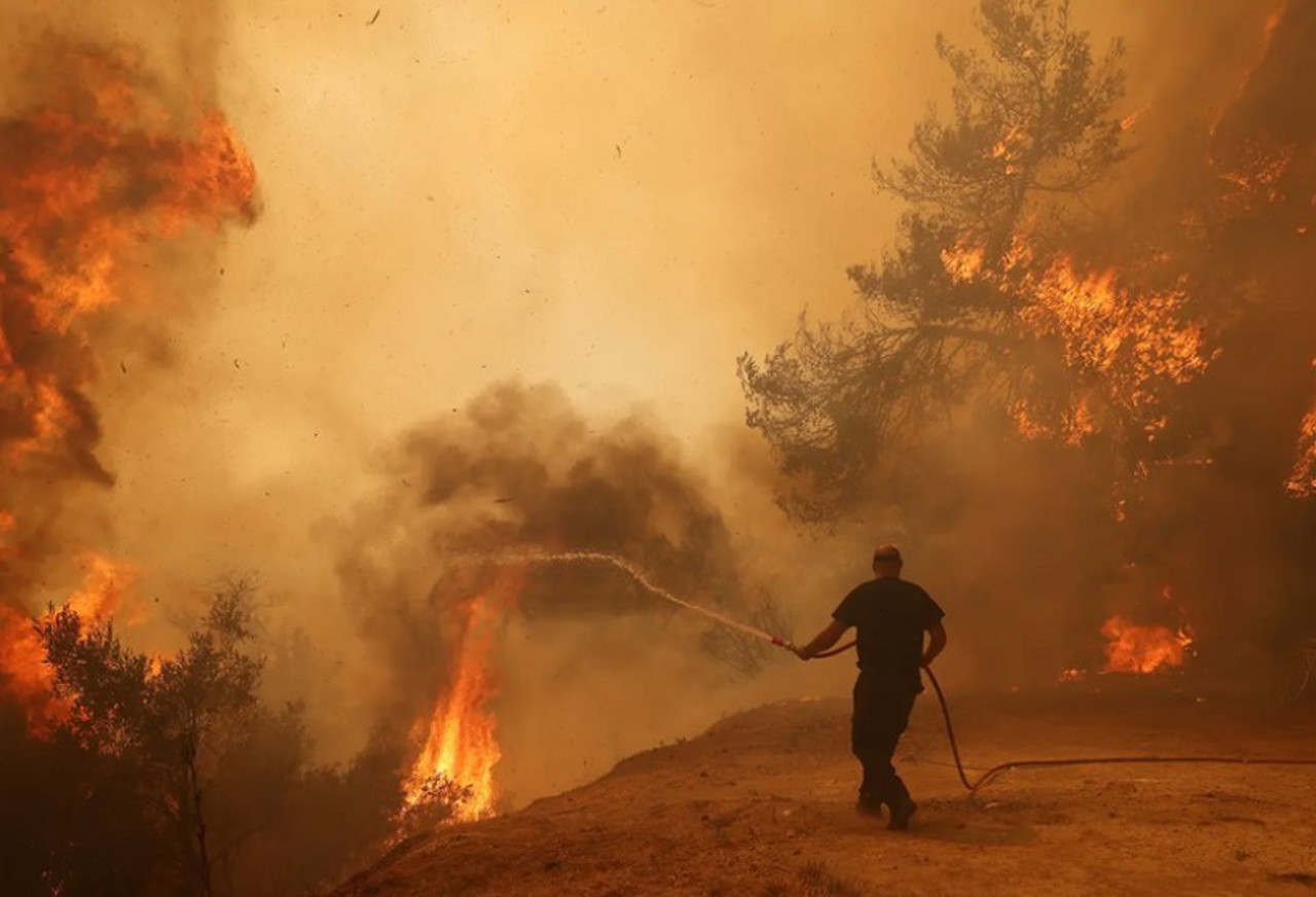 В Турции 10 человек погибли во время тушения лесного пожара