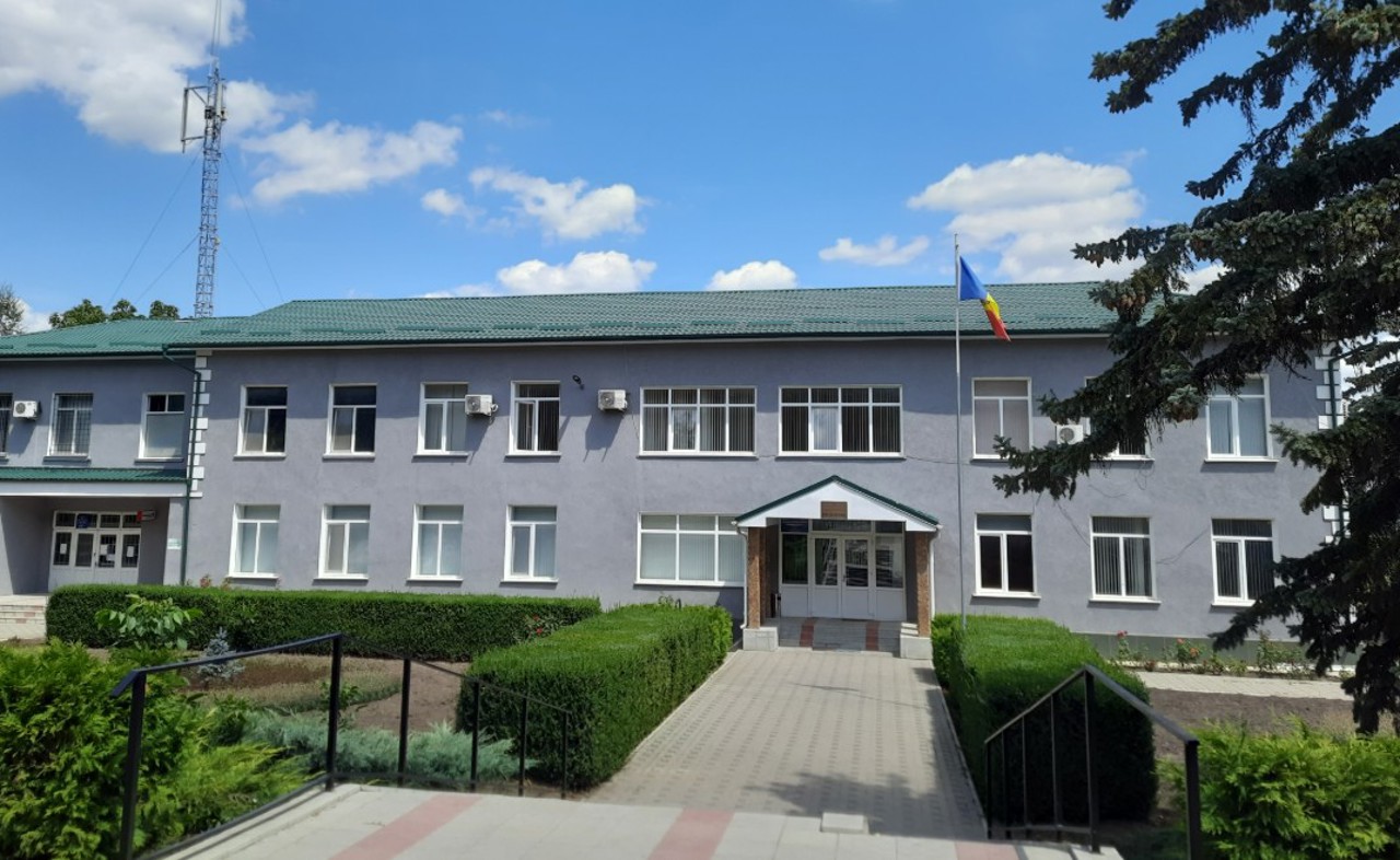 Гримэнкэуць против объединения: жители села выступили за сохранение своей примэрии