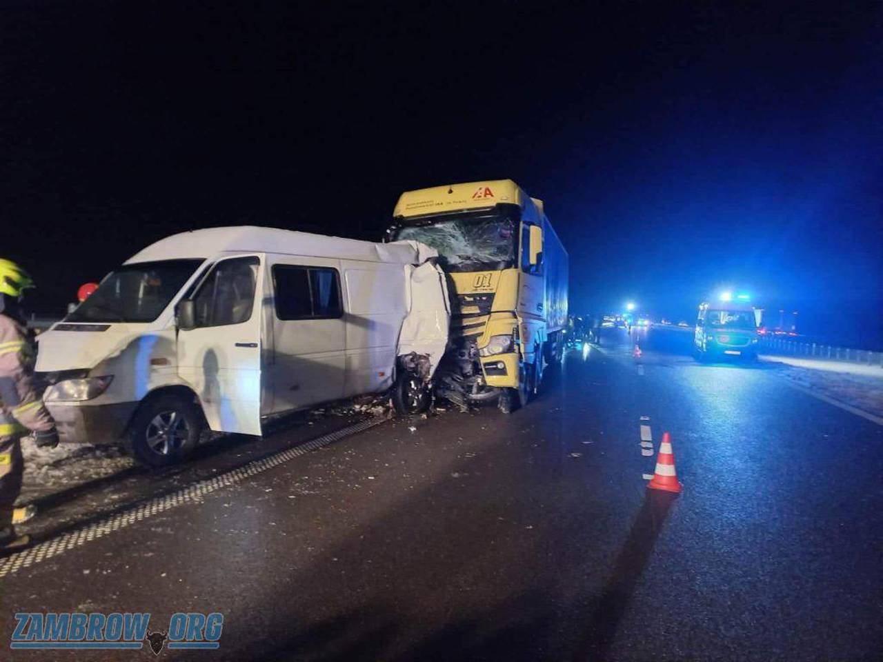 A minibus with Moldovans hit by a truck in Poland: Two people died and five were injured