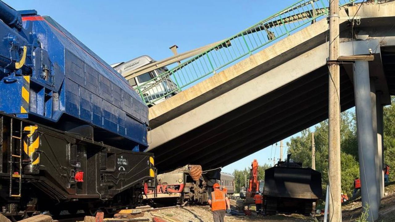ГУР: в Мелитопольском районе взорван поезд с горючим, нарушена логистика РФ на юге