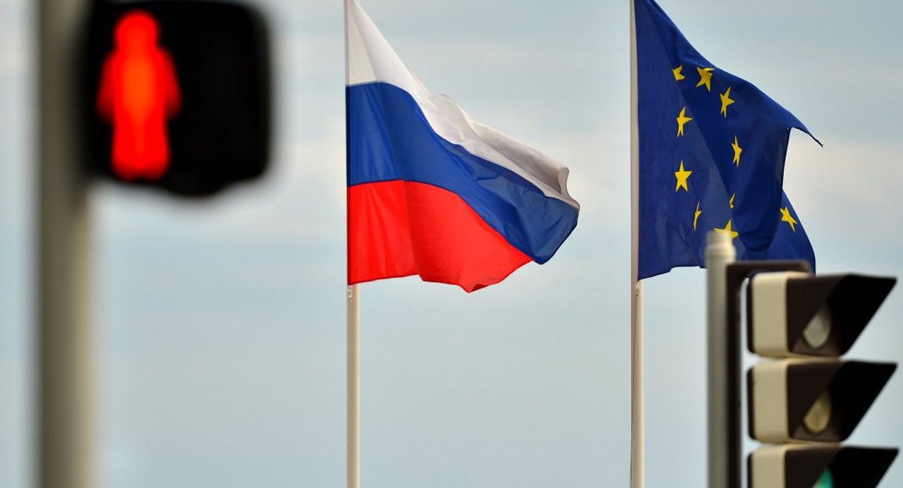 UE a adoptat un nou pachet de sancțiuni împotriva Rusiei. Exporturile de gaze naturale lichefiate, afectate în premieră