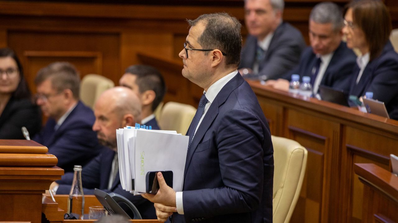 CONTROALE.GOV | Peste 55 de sesizări în doar câteva zile: 40 de milioane de lei și peste 6 milioane TVA, blocate în portul Giurgiulești