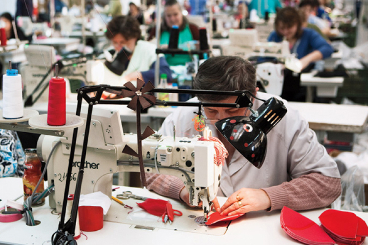 Munca moldovenilor, recunoscută în Ucraina: vor beneficia de pensii și alte prestații sociale 