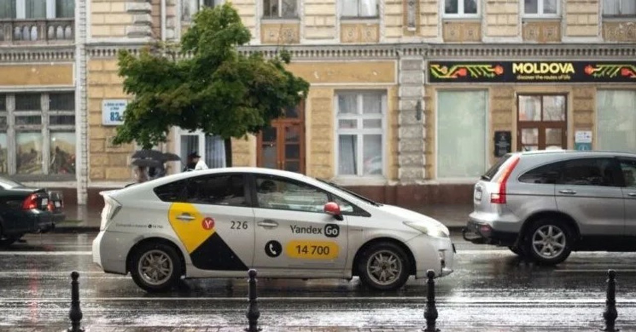 Avertismentul experților privind aplicația „Yandex”: „Ne putem aștepta la filaj, interceptări și conturi bancare deschise pe numele nostru”