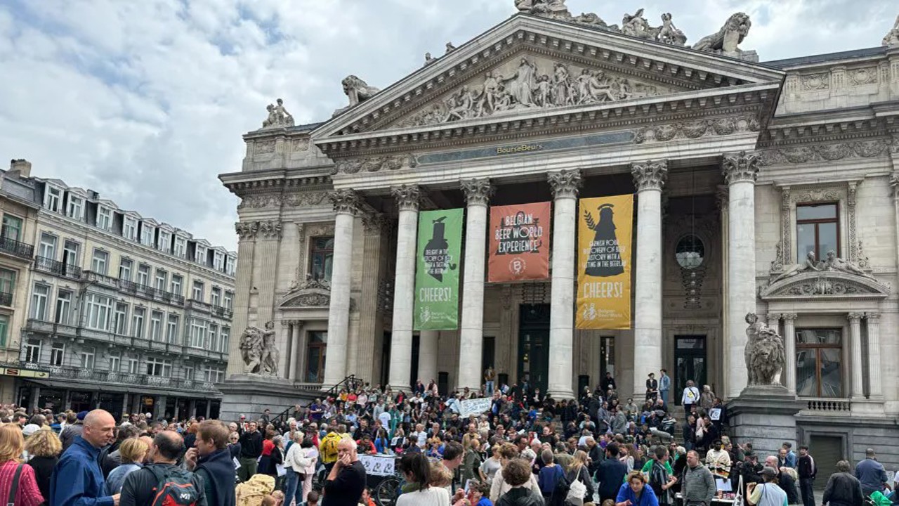 Brussels marks 600 days of political paralysis as government crisis deepens