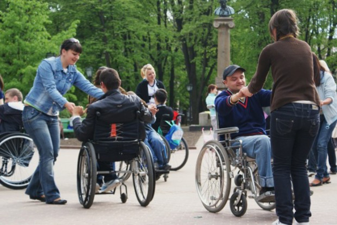 Peste 1.400 de persoane ar putea cumula pensia de dizabilitate cu cea de urmaș. Proiectul, susținut de Guvern