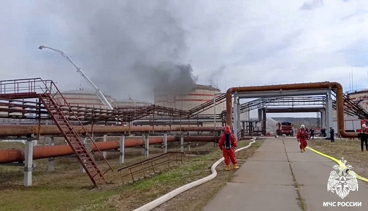 „Ucraina blochează rafinăriile din centrul Rusiei: Producția de combustibili, în scădere drastică după atacurile cu drone