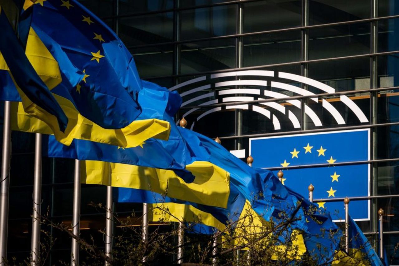 Expert: Securitate și investiții - angajamentele UE pentru reconstrucția Ucrainei