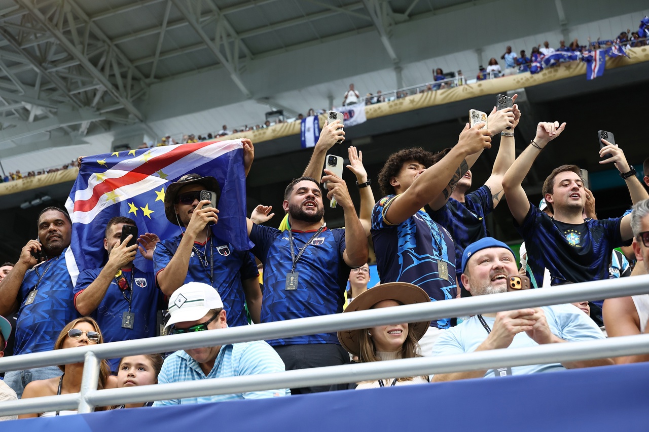 Suporterii din Capul Verde savurează fiecare moment al Cupei Mondiale 