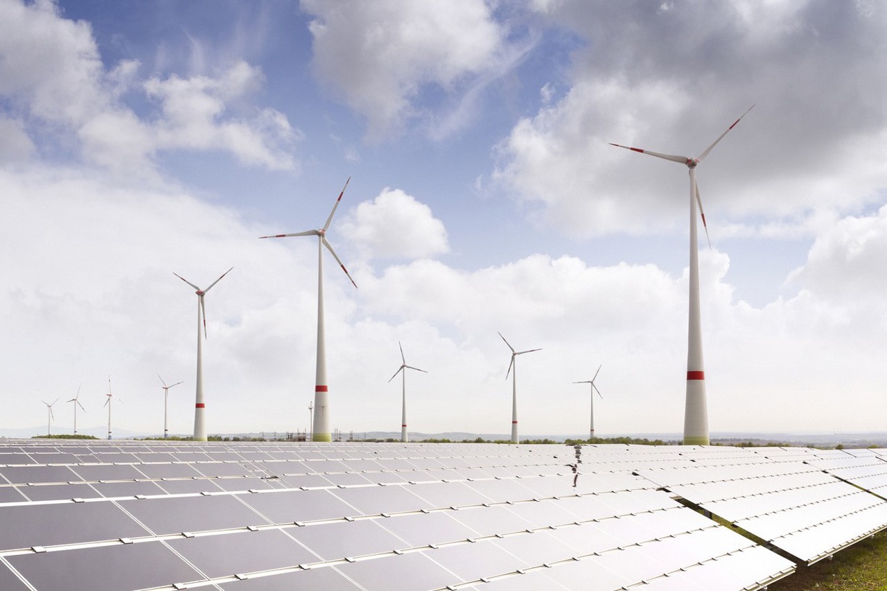 Licitație pentru energie eoliană cu stocare: contribuție semnificativă la obiectivul de 30% regenerabile până în 2030