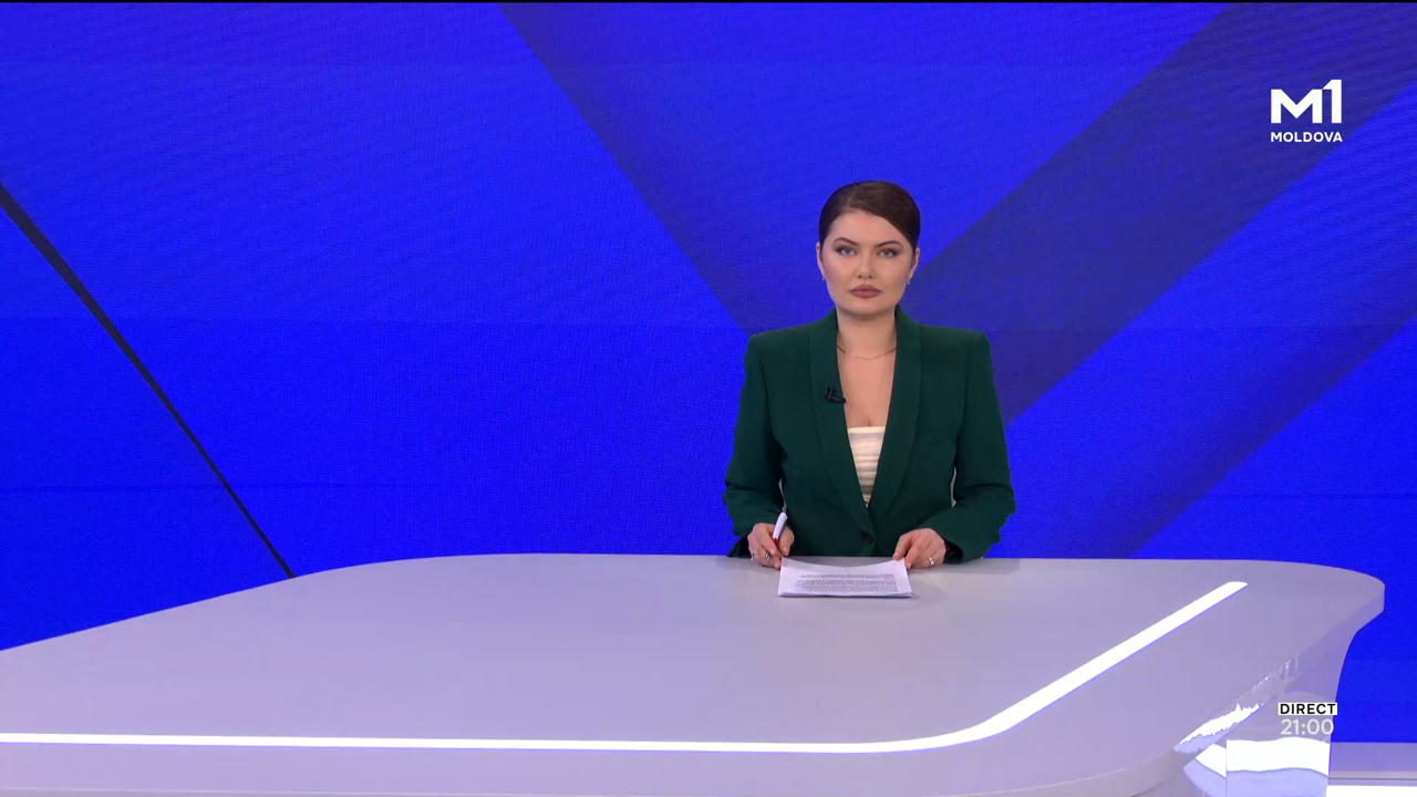 Patinoare pe trotuare și accidente rutiere din cauza poleiului //  Problema câinilor fără stăpân, nerezolvată