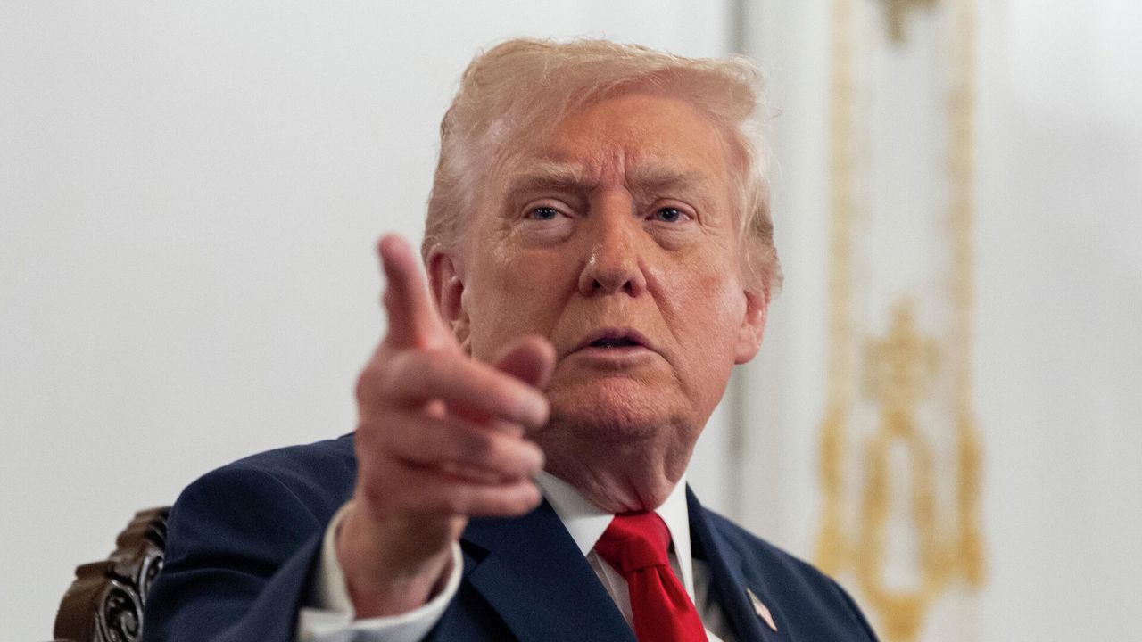 Trump criticizes Zelensky over Russia oil sanctions and peace deal