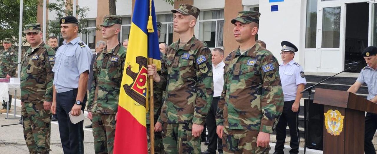 33 de ani de la lansarea operațiunii de menținere a păcii în Zona de Securitate: pacificatori și polițiști, decorați pentru merite deosebite