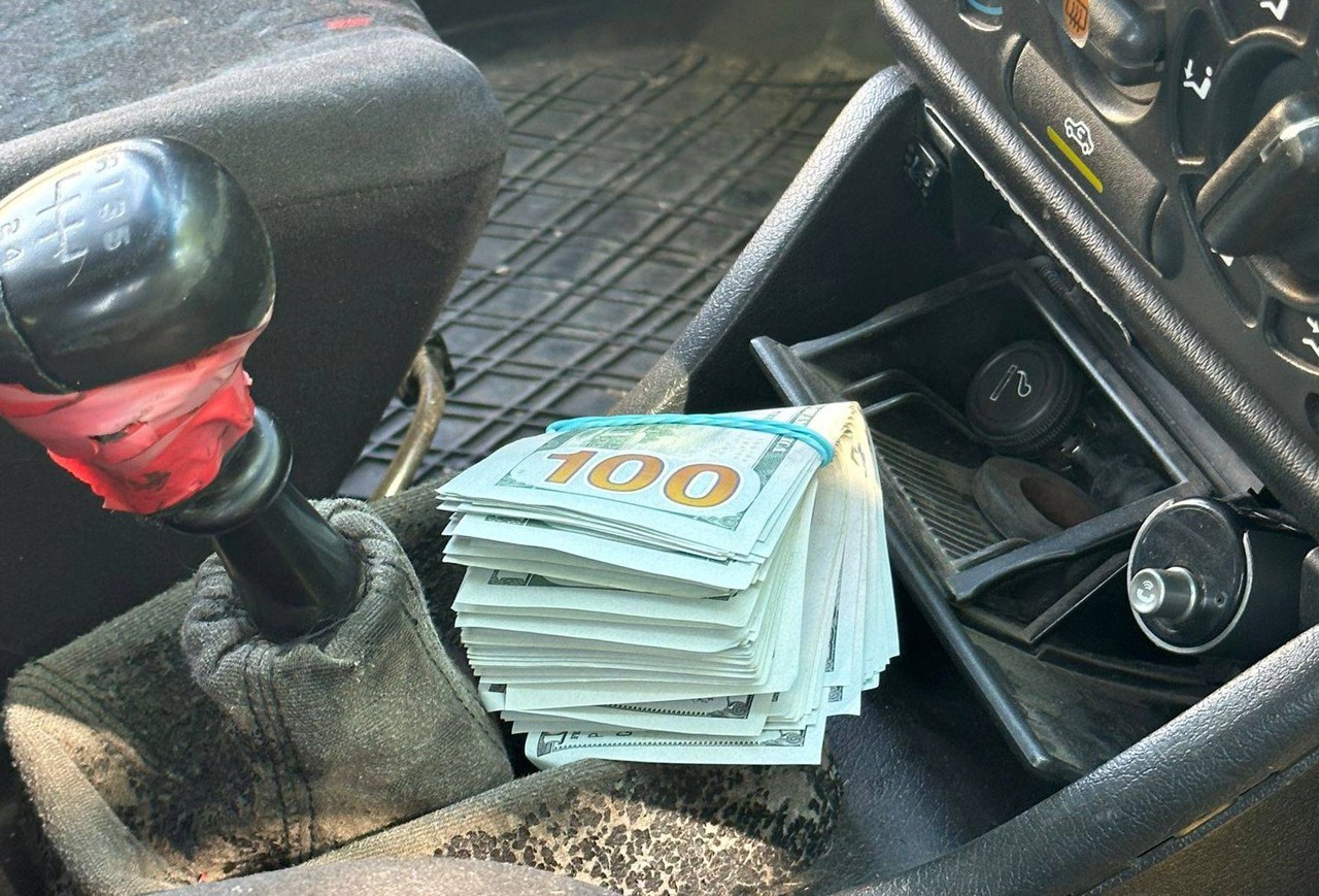 Reținut în flagrant la frontieră. Un bărbat este cercetat penal pentru organizarea migrației ilegale