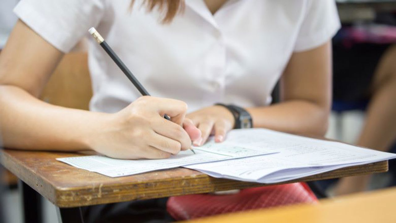 Aproape 2.000 de tineri au susținut proba de profil în sesiunea suplimentară a Bacului