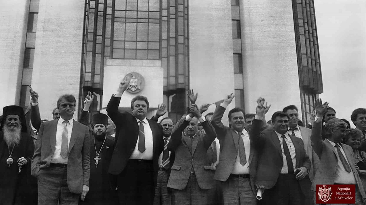 „Memoria Independenței”: Reuniune solemnă în sala în care a fost votată Declarația de Independență