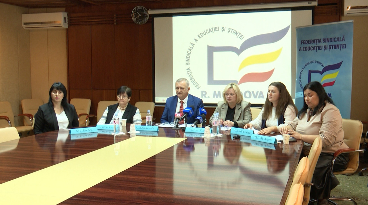 Moldova's minimum wage hike sparks union dispute over reference value