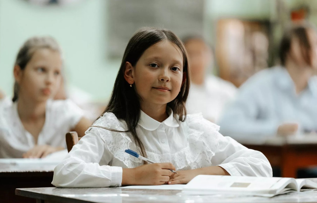 Zeci de profesori ucraineni predau în școlile din R. Moldova