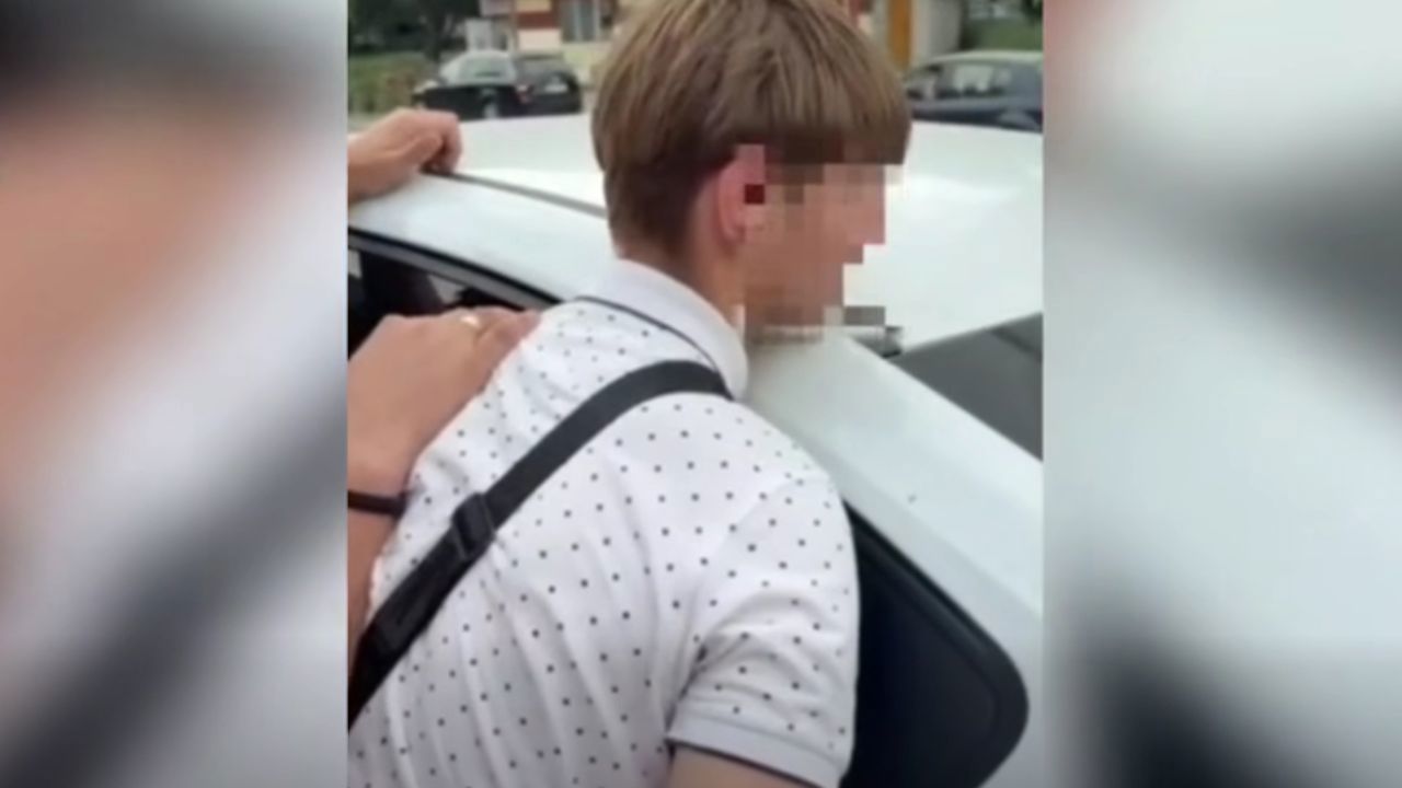 Fraudă de peste 720 de mii de lei, săvârșită cu implicarea unor minori: Grupare de escroci, destructurată la Bălți