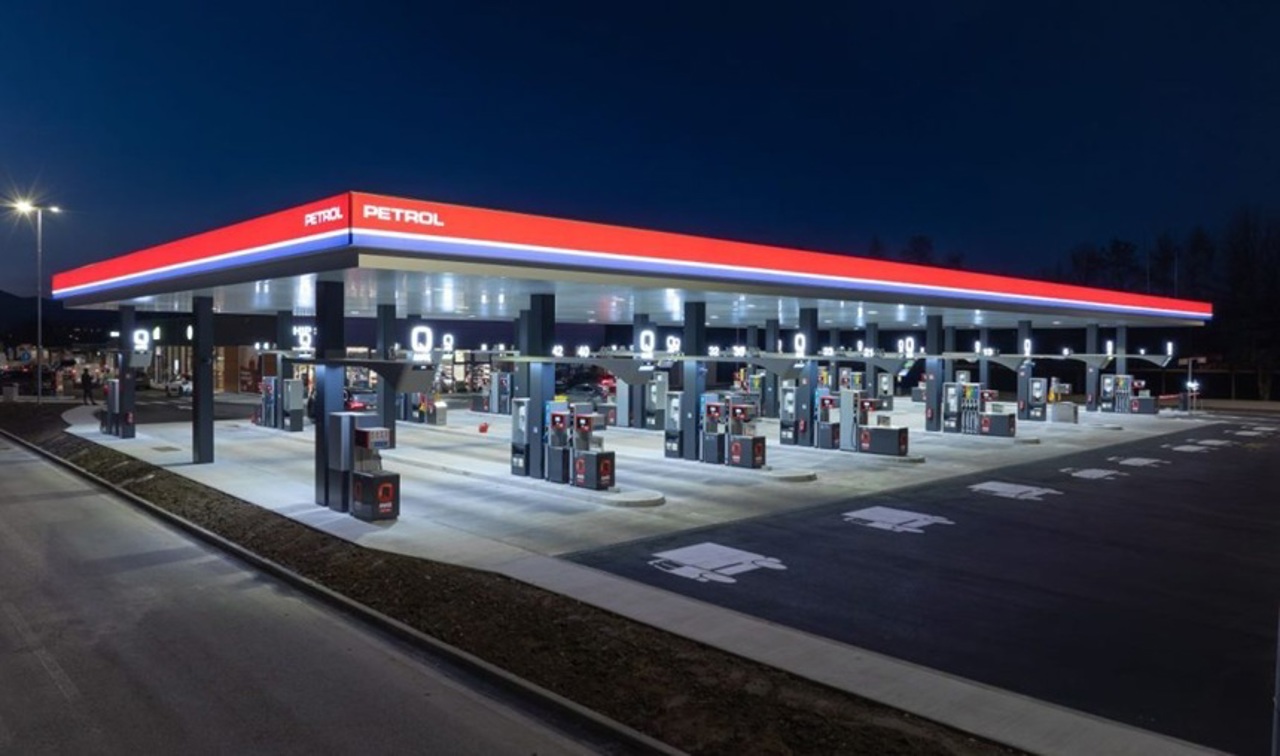 Slovenia limitează vânzările de carburanți, după ce unele benzinării au rămas fără produse