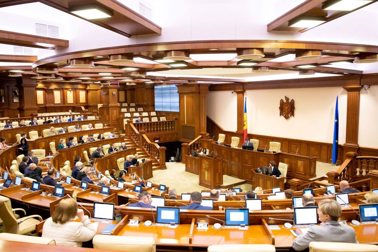 LIVE The  motion of censure, examined in Parliament. Dorin Recean: I don't know if it is a motion of censure it is rather the need for an electoral show