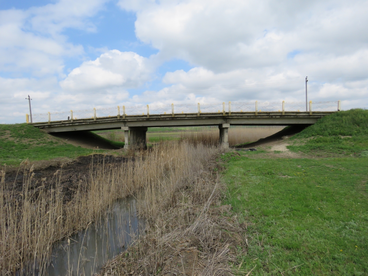 A 50-year-old bridge in southern Moldova will undergo urgent repairs