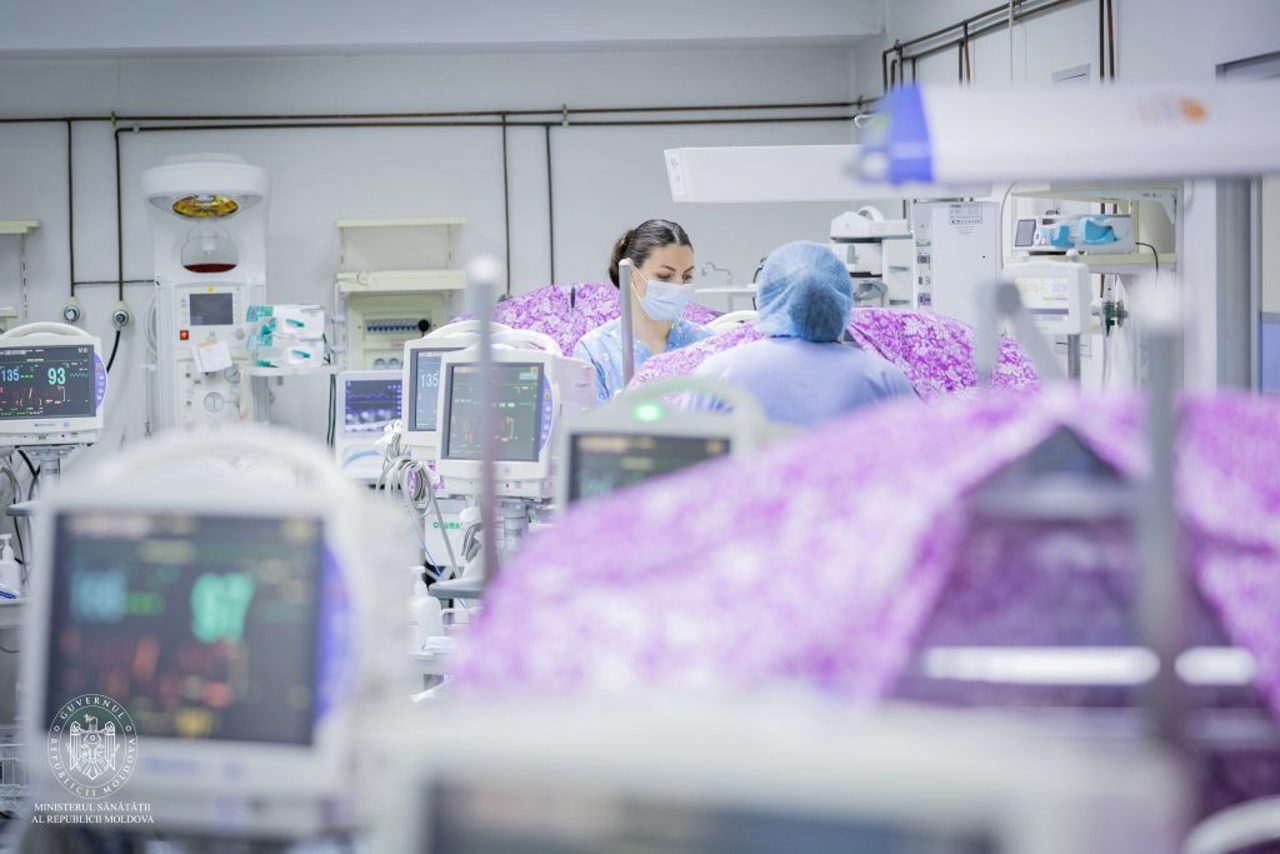 Reguli noi pentru instituțiile medicale: spațiile vor fi împărțite pe zone de risc epidemiologic