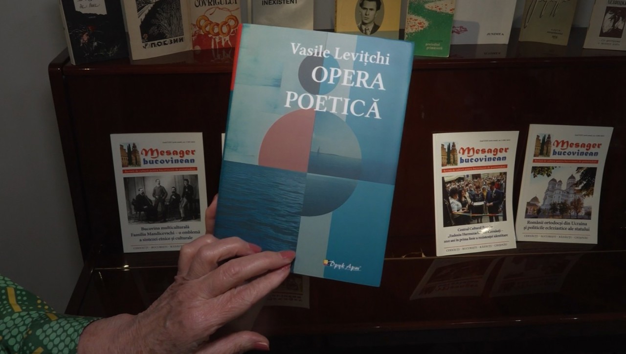Un pilon al spiritului românesc: Volumul „Opera poetică” al lui Vasile Levițchi a fost prezentat la Chișinău