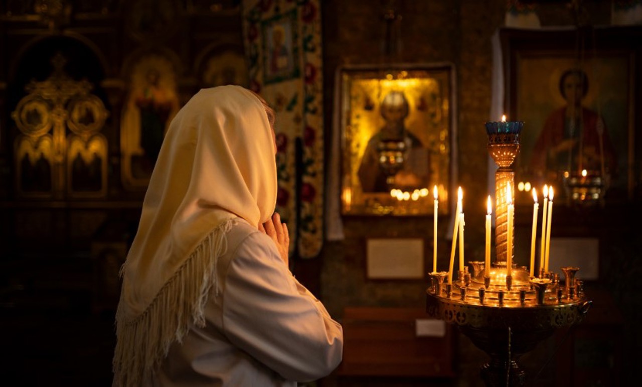 Creștinii ortodocși îi sărbătoresc pe Sfinții Foca și Maria Magdalena, pe stil vechi