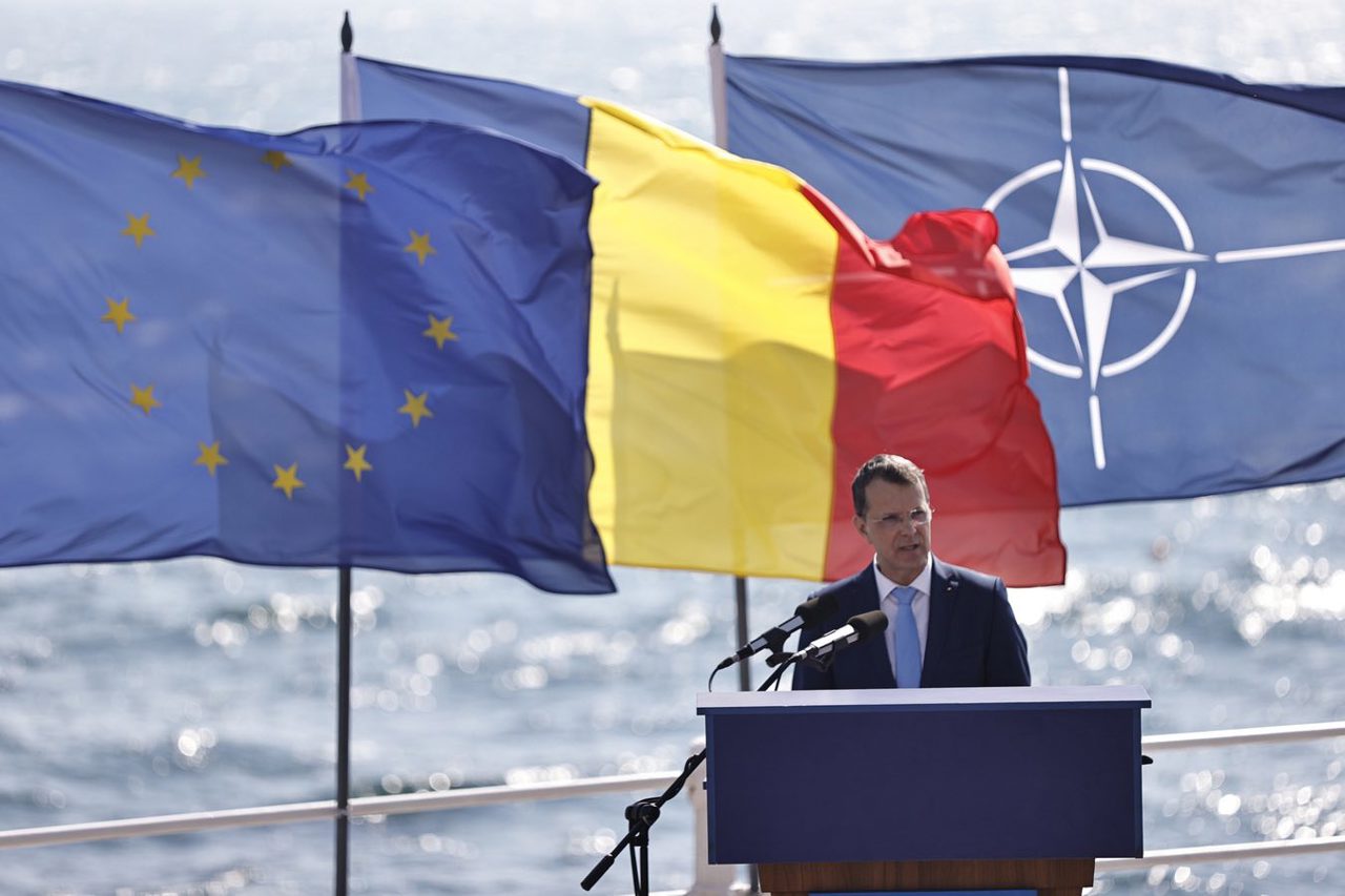 Defense Minister in Bucharest: Russian drones entering Romanian space will be shot down