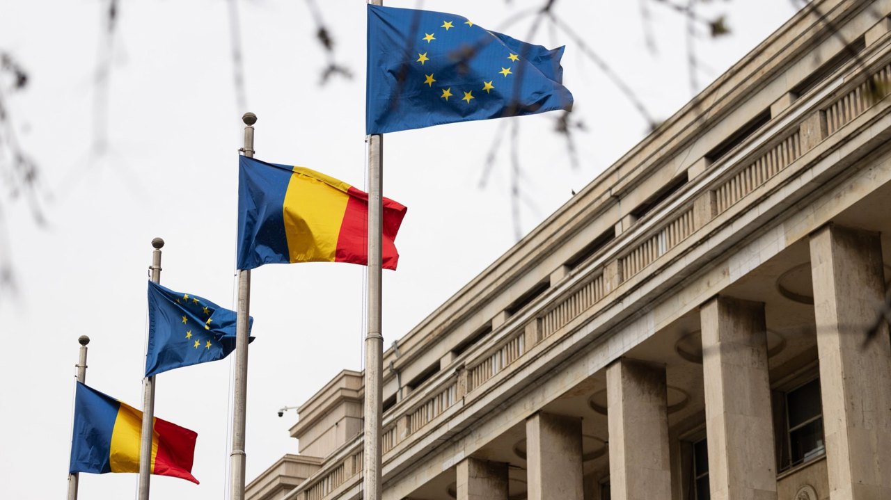 Президент Румынии возобновит консультации по вопросу формирования нового правительства