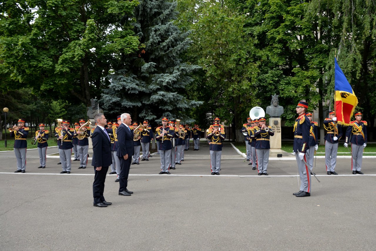 România a oferit Republicii Moldova un lot de echipamente individuale de protecție