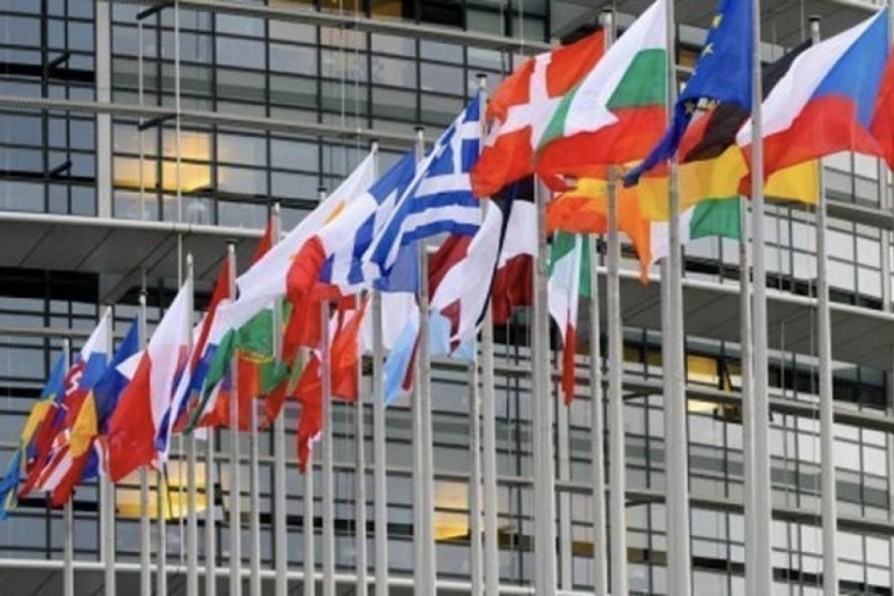 EU summit confronts budget rift as Moldova advances accession 