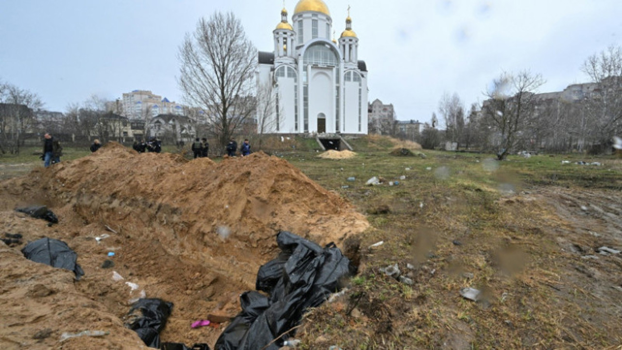 Patru ani de la eliberarea orașului Bucea: Ucraina și liderii UE comemorează cele peste 420 de victime ale atrocităților rusești