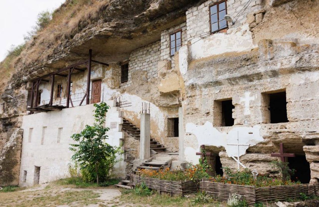 Patrimoniul care unește cele două maluri ale Nistrului. Viitori restauratori învață meserie direct pe șantiere
