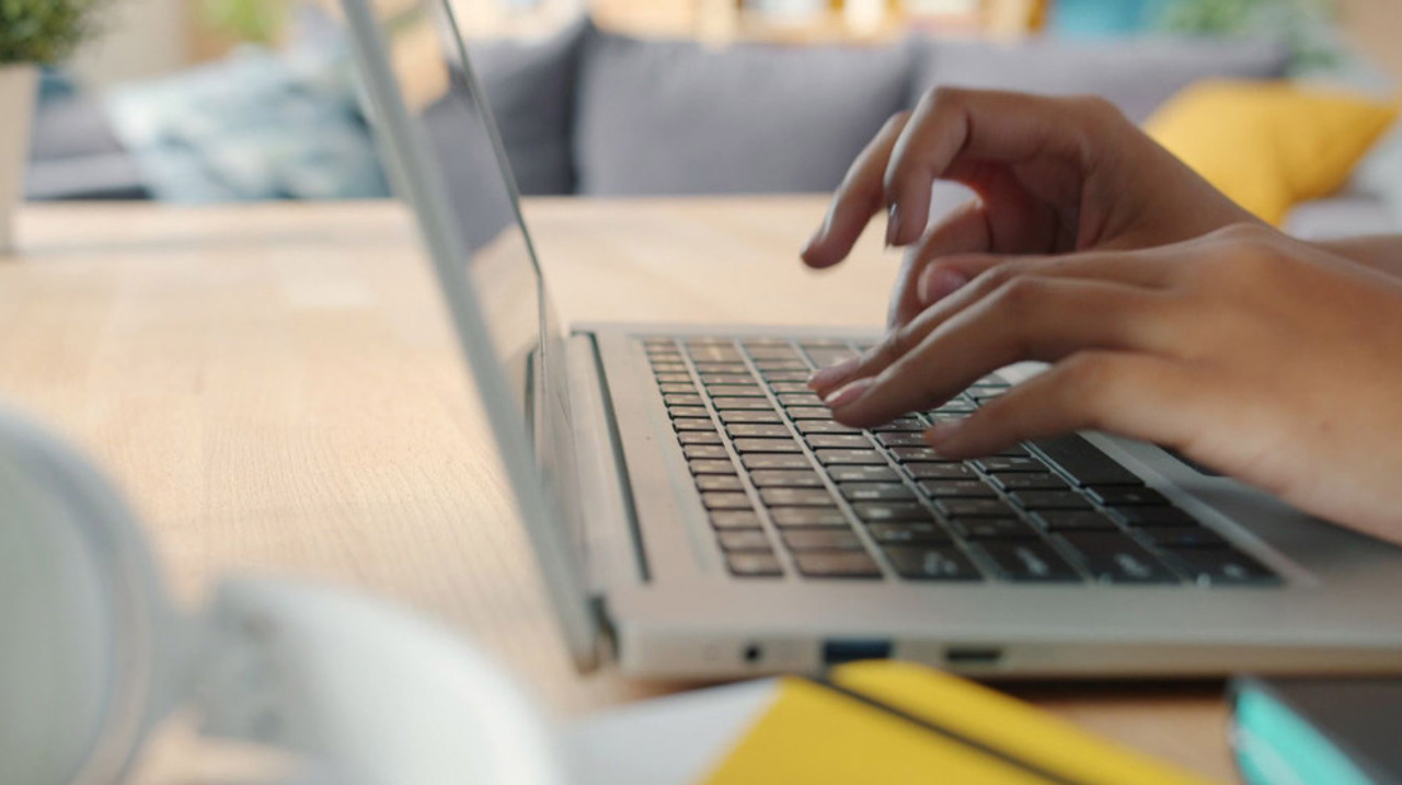Lovitură pentru utilizatorii de Windows piratat din Rusia: Microsoft introduce verificări hardware