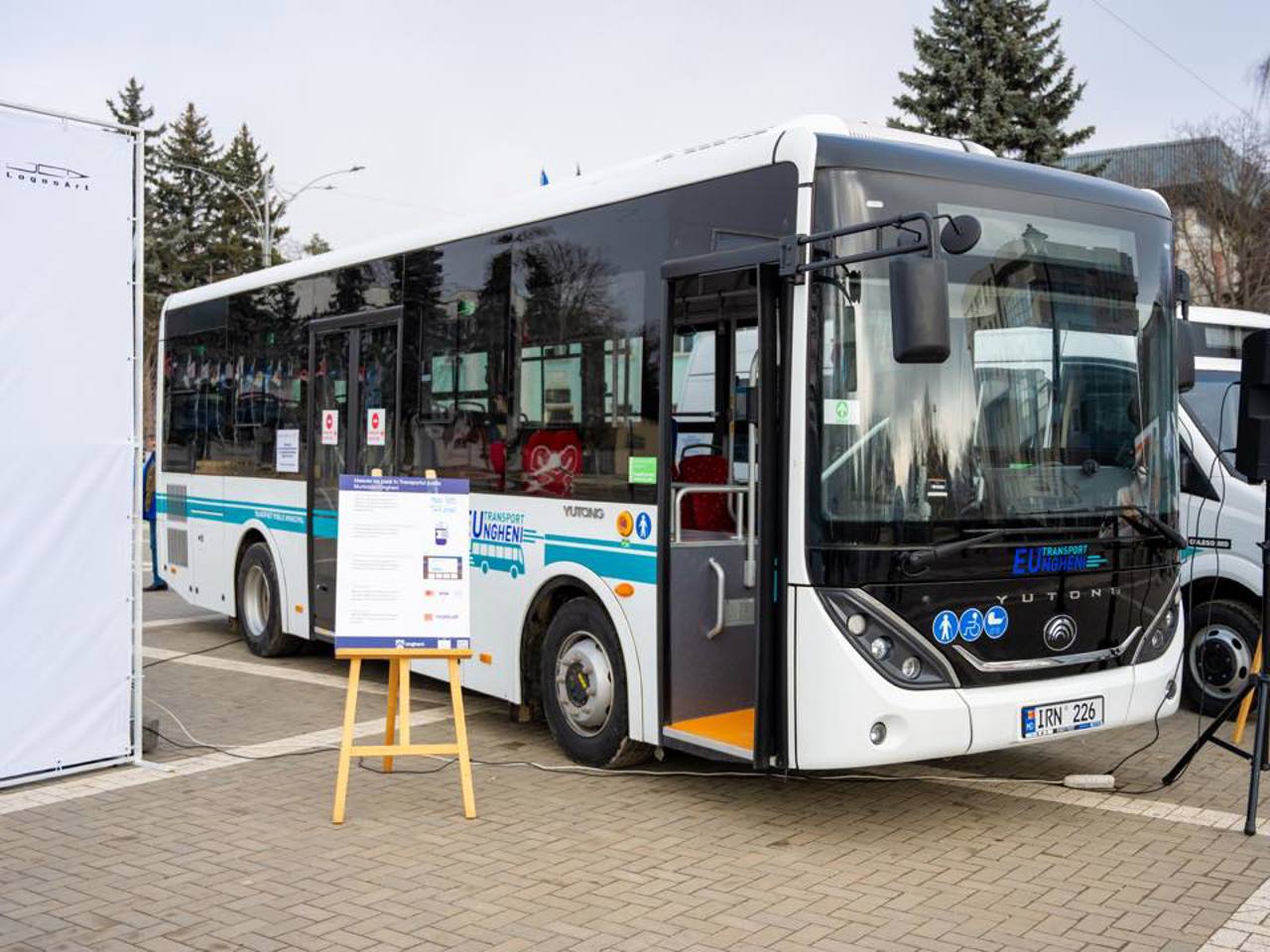 Modern transport for Ungheni residents: Mayor says new vehicles feature electronic tolls for the first time