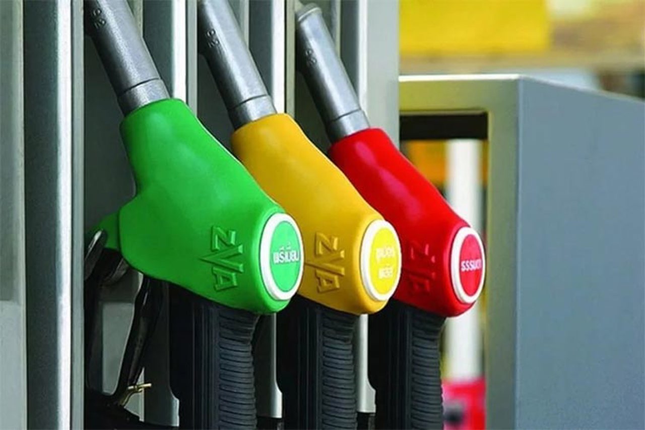 НАРЭ сообщает о подорожании бензина в пятницу
