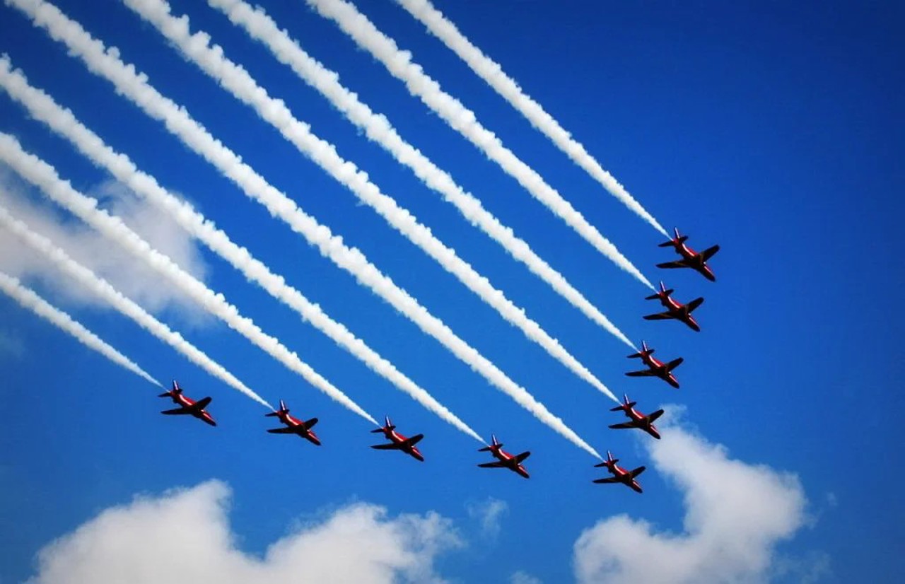 Spectacol pe cerul Bucureștiului, de Ziua Aviației Române