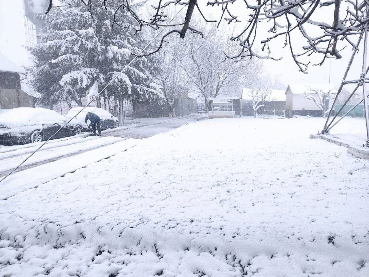 В северном и западном регионе страны вождение осуществляется в зимних условиях